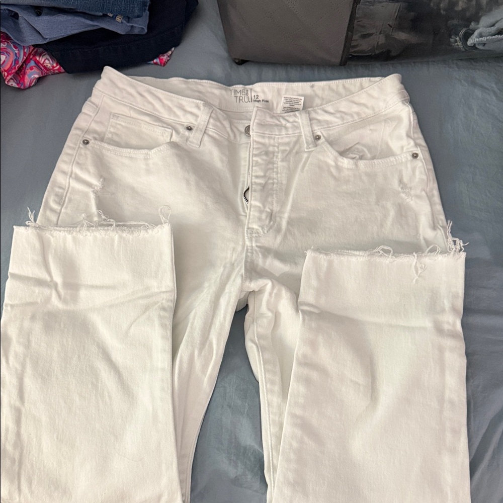 White Distressed Jeans